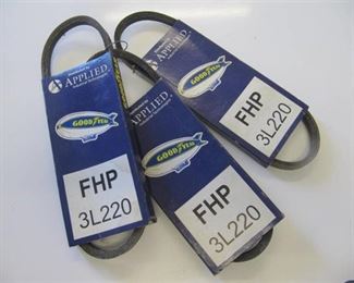 LOT OF 3 GOOD YEAR   FHP 3L220  BELTS