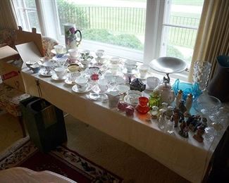 Tea Cups & Glassware