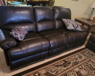 Comfortable leather 3 person recliner set