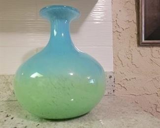 Decorative glass vase