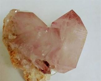 Six sided quartz and amethyst crystals might be found here,