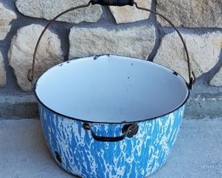 Blue graniteware bucket