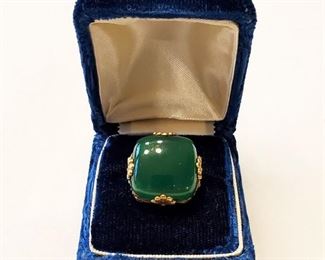 Vintage 14k Gold Deep Green Jade Ring Size 3 1/2"