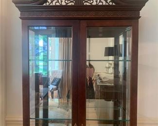 Thomasville China Cabinet $200