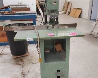Challenge single hole paper drill
