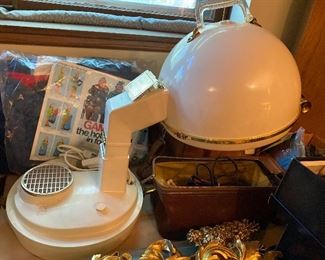 Vintage Schick Deluxe hairdryer