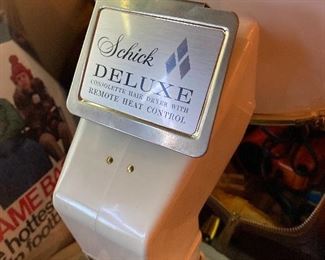 Vintage Schick Deluxe hairdryer