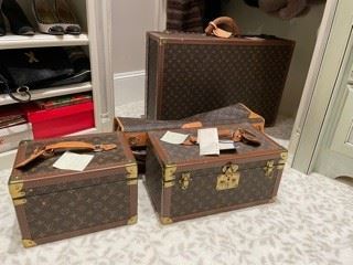 Louis Vuitton Luggage Set