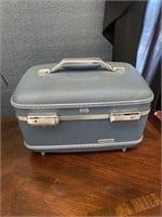 American Tourister Make Up Case