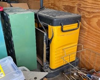 Dewalt  Thickness Planer, Screw Drivers