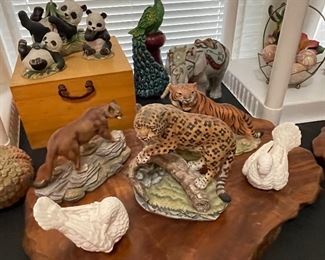Wild Cats Figurines Sadek