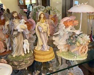 Westland musical Figurines 