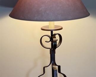 Rustic Wrought Iron Table Lamp Single	32 x 18	
