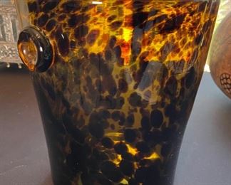 Art Glass Hand Blown Ice Bucket Unsigned  Tortoise Shell Ice	9.5 x 9 x 8	HxWxD
