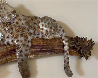 Original leopard MEtal Art Signed	17x29x3.5in	HxWxD
