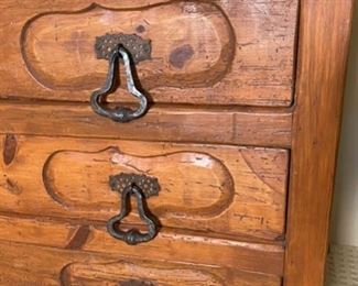 Rustic Mexico 3-Drawer Dresser	33 x 49 x 23	
