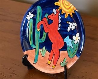 Terri 98 The Boulders Horse Plate.	6.5 inches diameter	