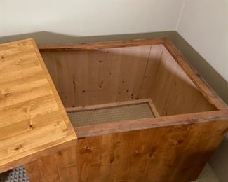Custom Wood Pedestal Box storage	26x34x42in	HxWxD
