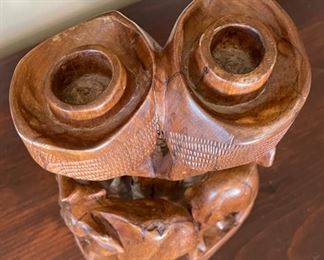 Hand Carved Wood Elephant Candle Holder	10x6.5x5in	HxWxD
