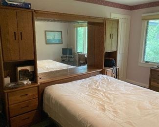 Queen size bed with LARGE mirrored headboard display