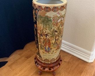 Beautiful base with base. 