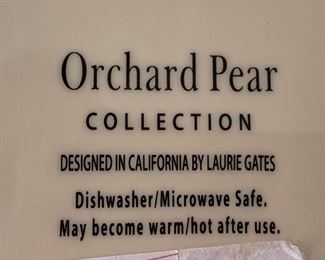 Orchard Pear collection plates