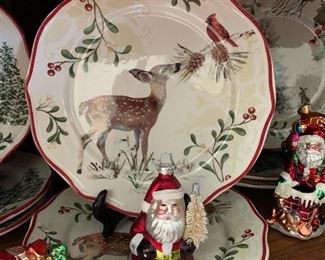 Better Homes Christmas plates