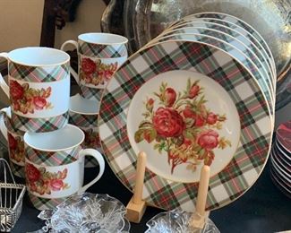 Ralph Lauren Skyler Floral plates and cups