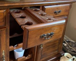 Bar server/cabinet - pull out wine glasses rack 