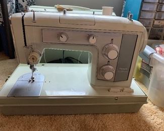 Sewing Machine-portable and electric