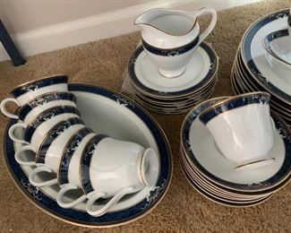 Wedgwood Embassy collection dishes