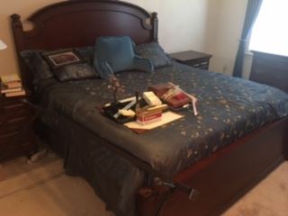 Broyhill King bed