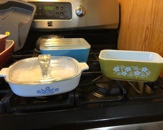 Vintage Pyrex!