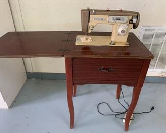 Vintage Perfection Sewing Machine, in Cabinet