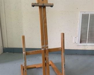 Weber Adjustable Wooden Easel