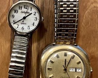 Men's Timex Electronic Water Resistant Watch & A Lucky Star Ladies Quartz Watch 