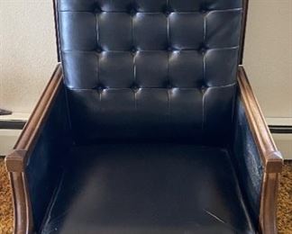 Mid-Century Modern Tufted Naugahyde Recliner With Wood Arms And Accents (As Is )