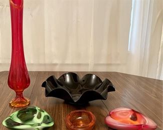 Assorted Art Glass Including Geode Ash Tray, Vase And Black Amethyst Ruffled Murano Style Bowl 