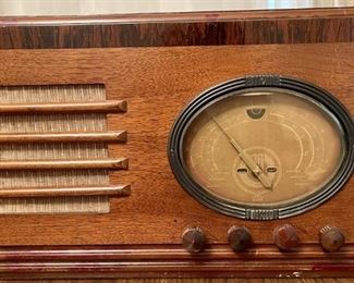Wards Airline Made In U.S. Of America Radio Mo.62-329