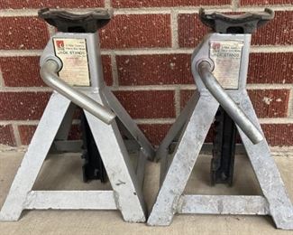 Pair Of Pro-Lift 3 Ton Capacity Have Duty Jack Stands T-9360