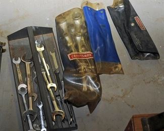 LARGE SELECTION OF OPEN AND BOX WRENCHES