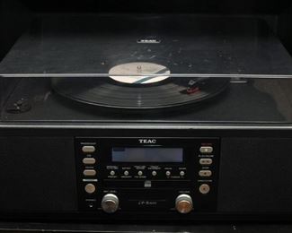 TEAC Lp-R450 MULTI MUSIC PLAYER/CD RECORDER