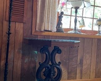 OCTAGONAL OCCASIONAL TABLE