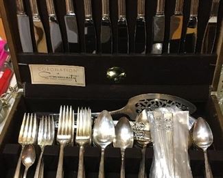 SET OF "CORONATION" COMMUNITY PLATE FLATWARE