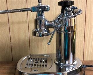 LA PAVONI MANUAL LEVER COFFEE MACHINE. MADE IN ITALY