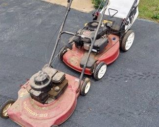 2 mowers - Toro Missing pull string