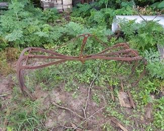 Hay Grapple - Tines are Bent