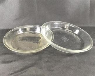 2 Vintage Pyrex 209 Glass Pie Plates