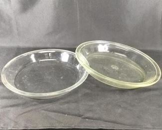 2 Vintage Pyrex 210 Glass Pie Plates