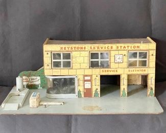 "Keystone" Service Station, see additional photos. $60